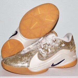 Nike LeBron 22 King of the Court GS Basketball Shoes 6Y 6.5Y 7Y Gold